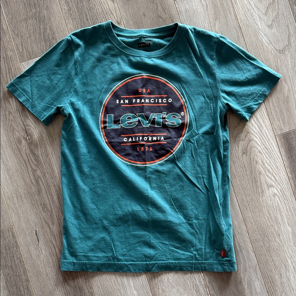 Levi’s Tee, Youth Medium
